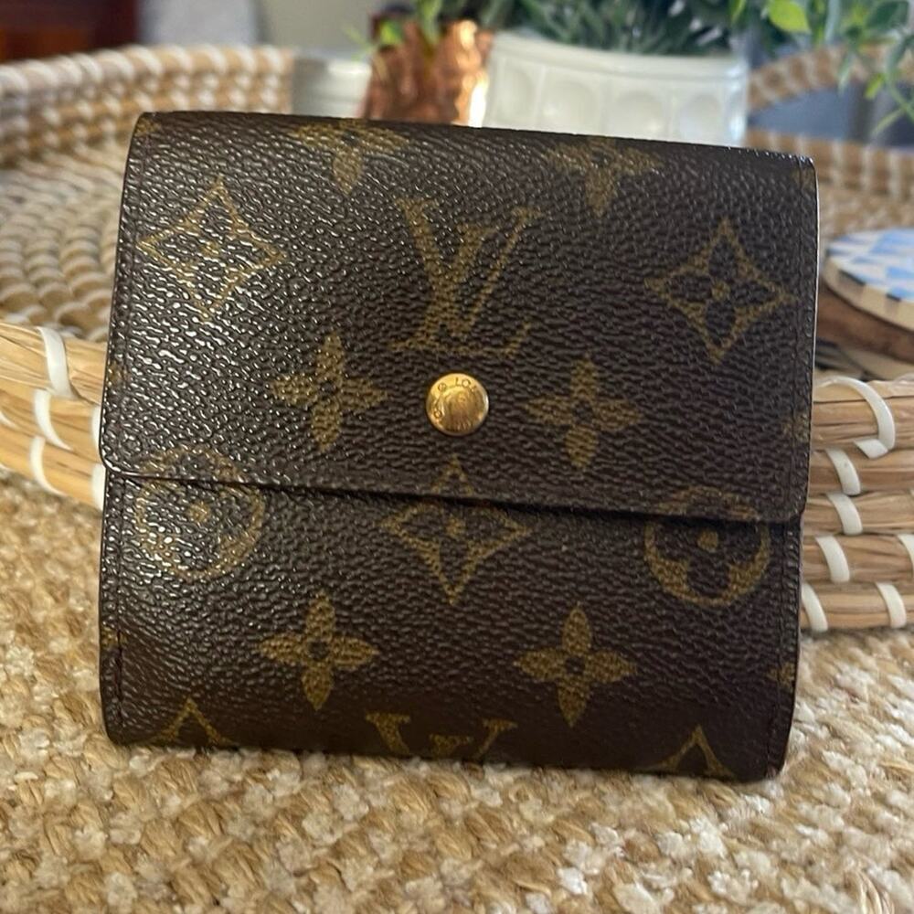 LOUIS VUITTON Monogram Portefeuille Elise Trifold Wallet with Coin pocket